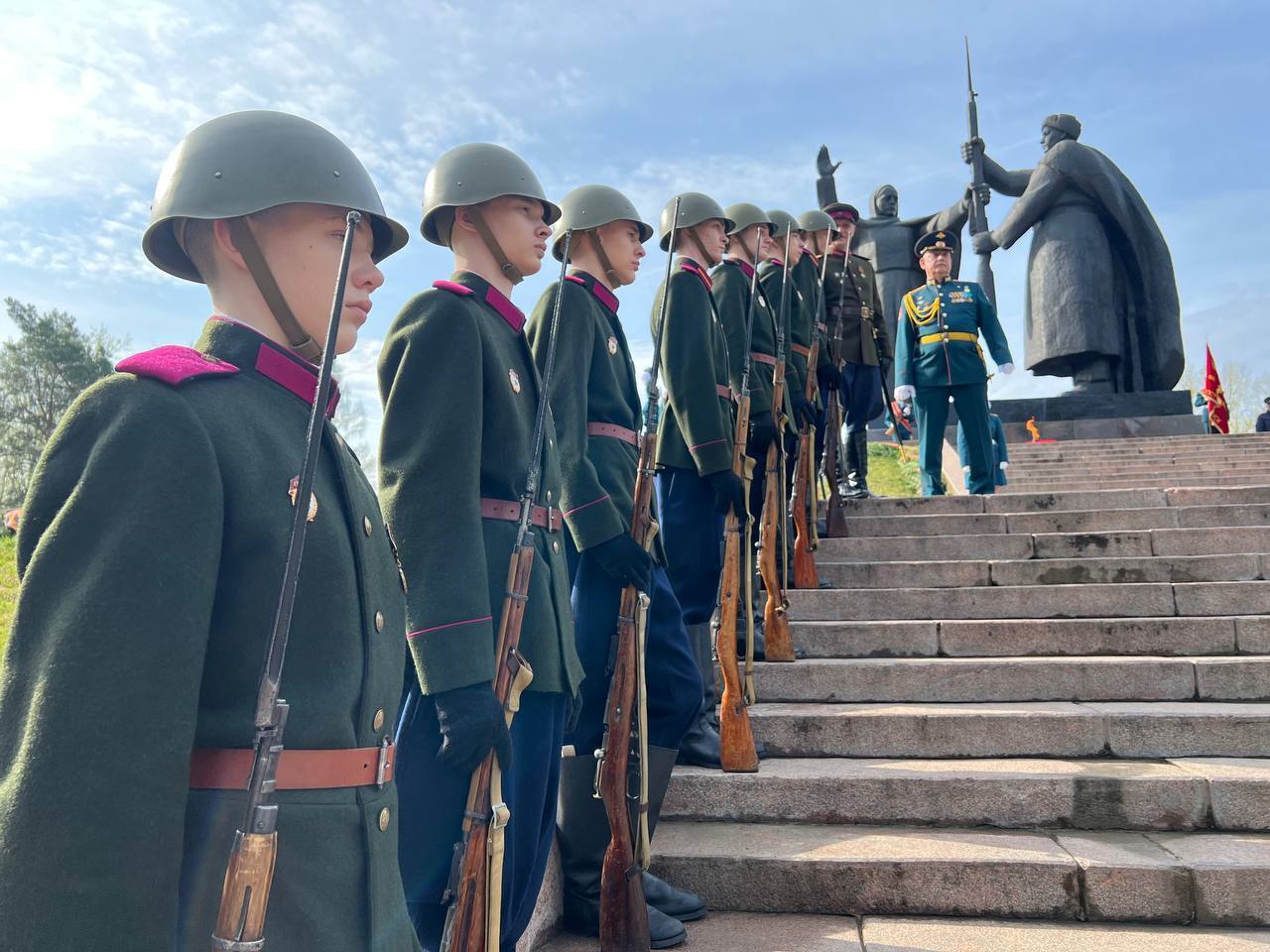 С Днем Победы!.